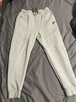 Nike Tech Large