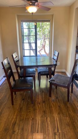 Table and chairs free