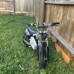 Razor MX350 Dirt Rocket Electric bike