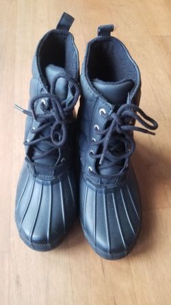 Sorel women ankle boots size 6 $40