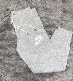 Nike joggers