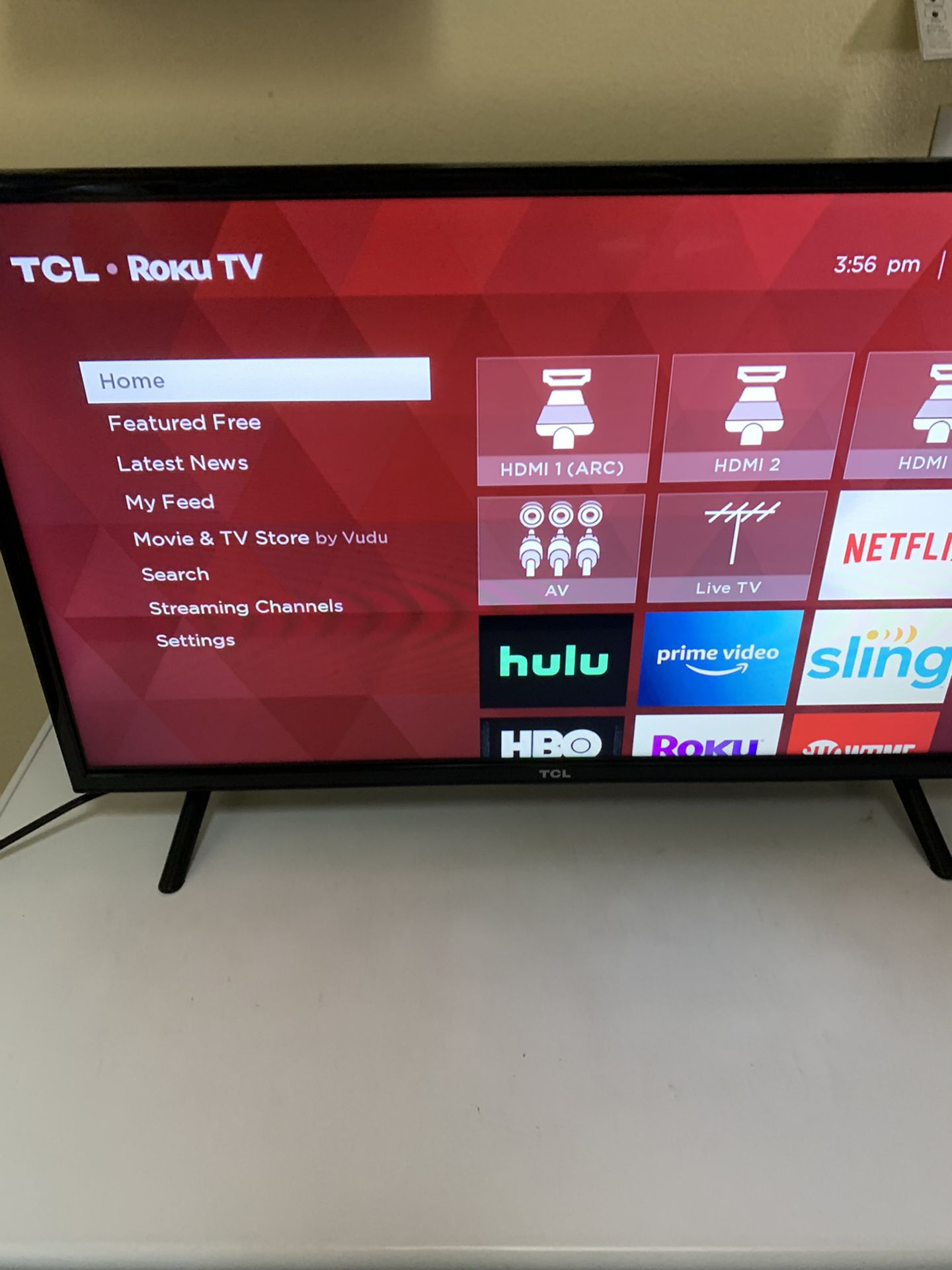 32” tcl roku smart tv with remote model # 32s301
