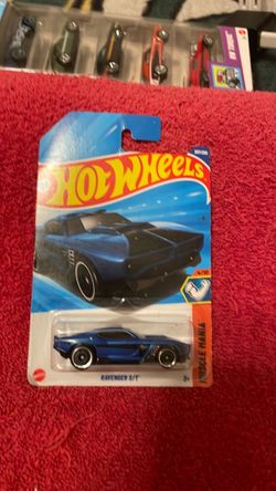 Hot Wheels Ravenger S/T Muscle Mania