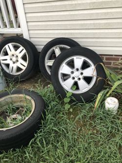 Rims size 17. For Chevy equinox 2005