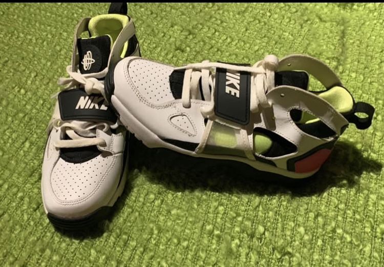 Womens Shoes
