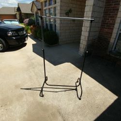 Clothes Hanger -laundry