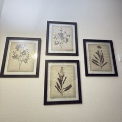 Selling 4 pcs Set Of Wall Art For Decor!!!