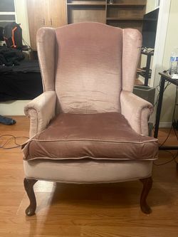 Pink arm chair