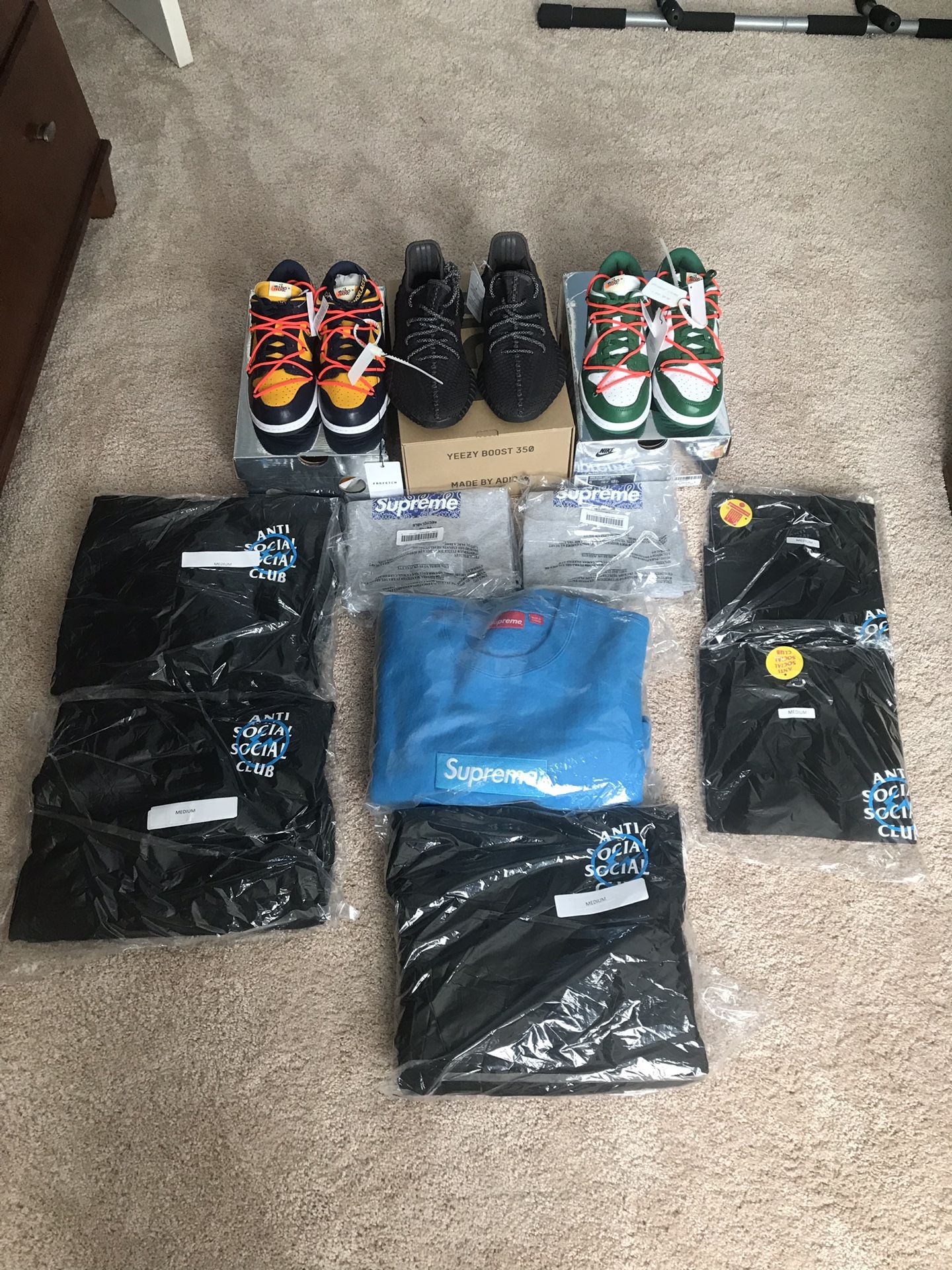 Street wear and shoes Lot