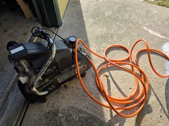 Husky 4 gal air compressor
