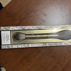Vince Camuto Beauty Duo Face Brush | Dual-Ended Cream & Powder Makeup Brush