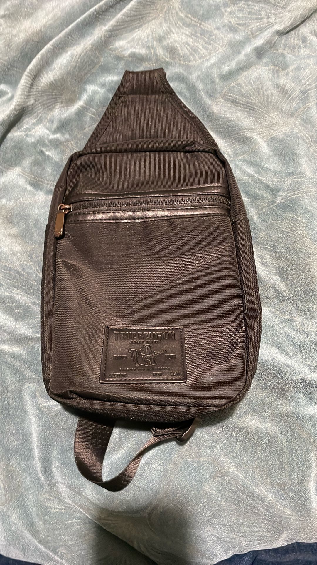 true religion cross body bag all black On