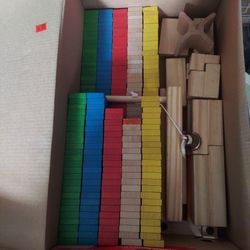 Wooden Rally Dominos 