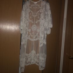 white laced cardigan size s 