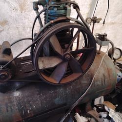 Air Compressor 