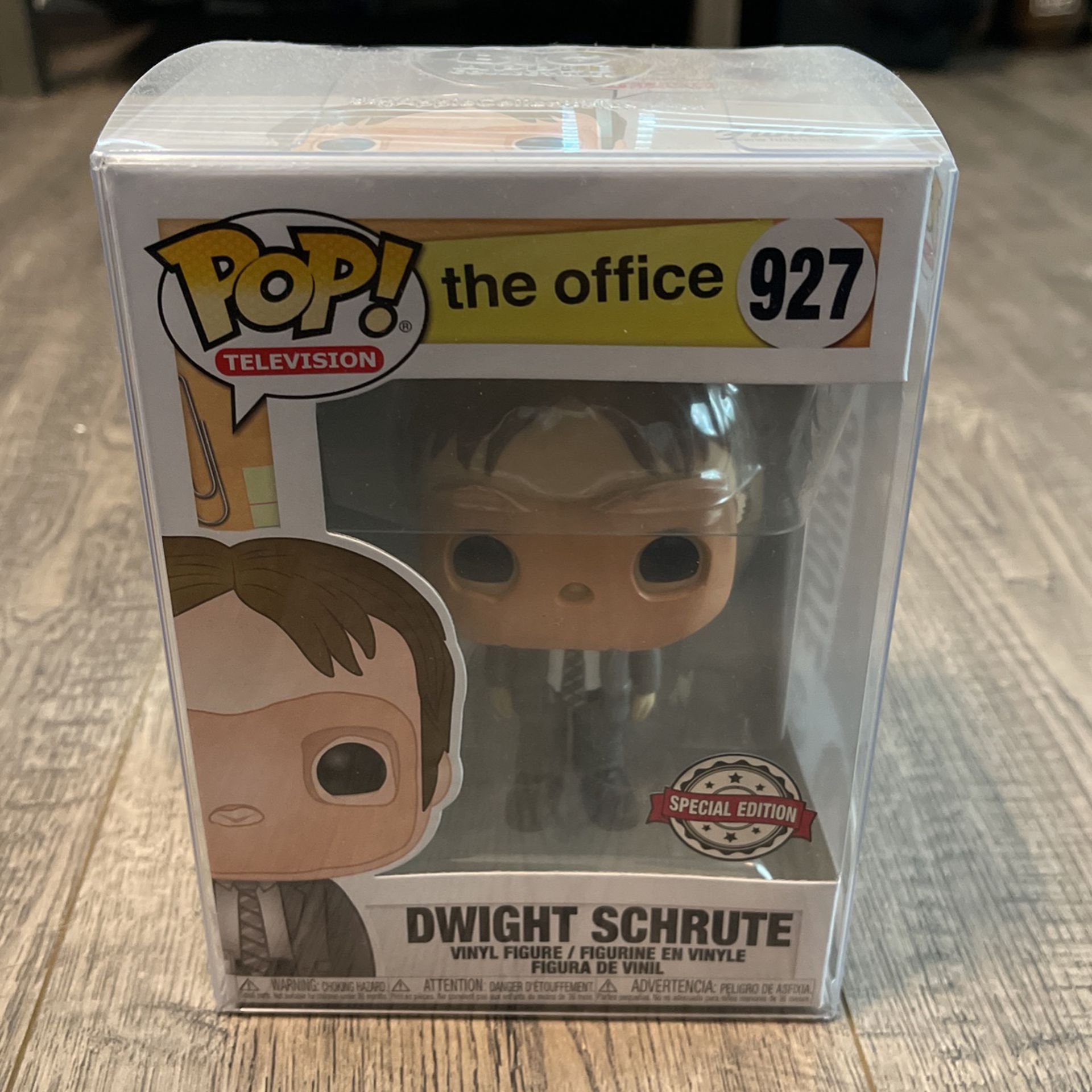 The Office - Dwight Schrute with CPR Mask - POP! Television action