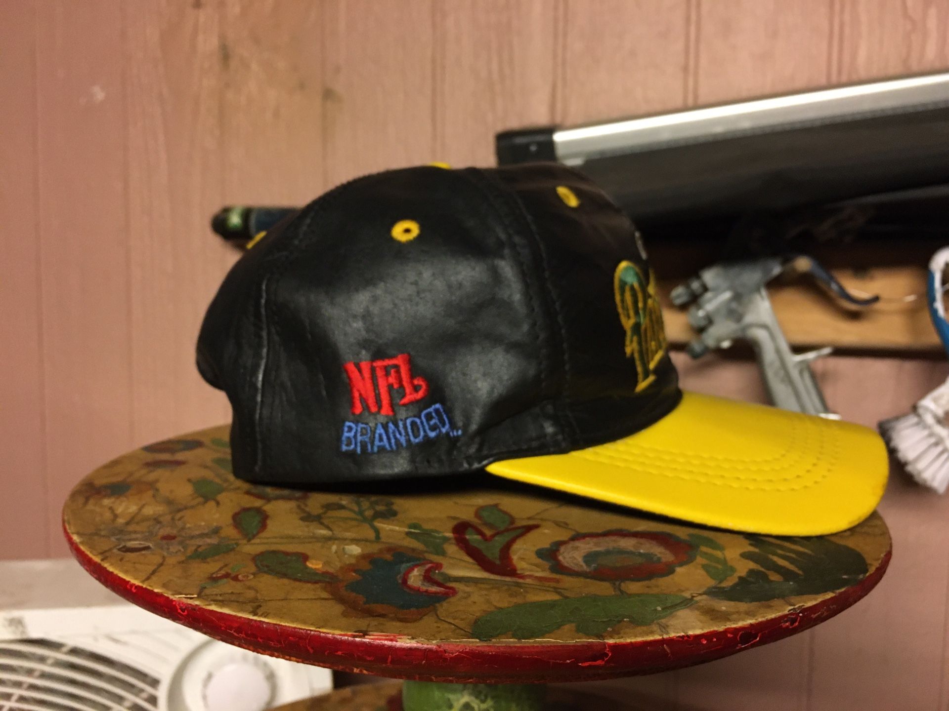 Vintage 90’s SnapBack