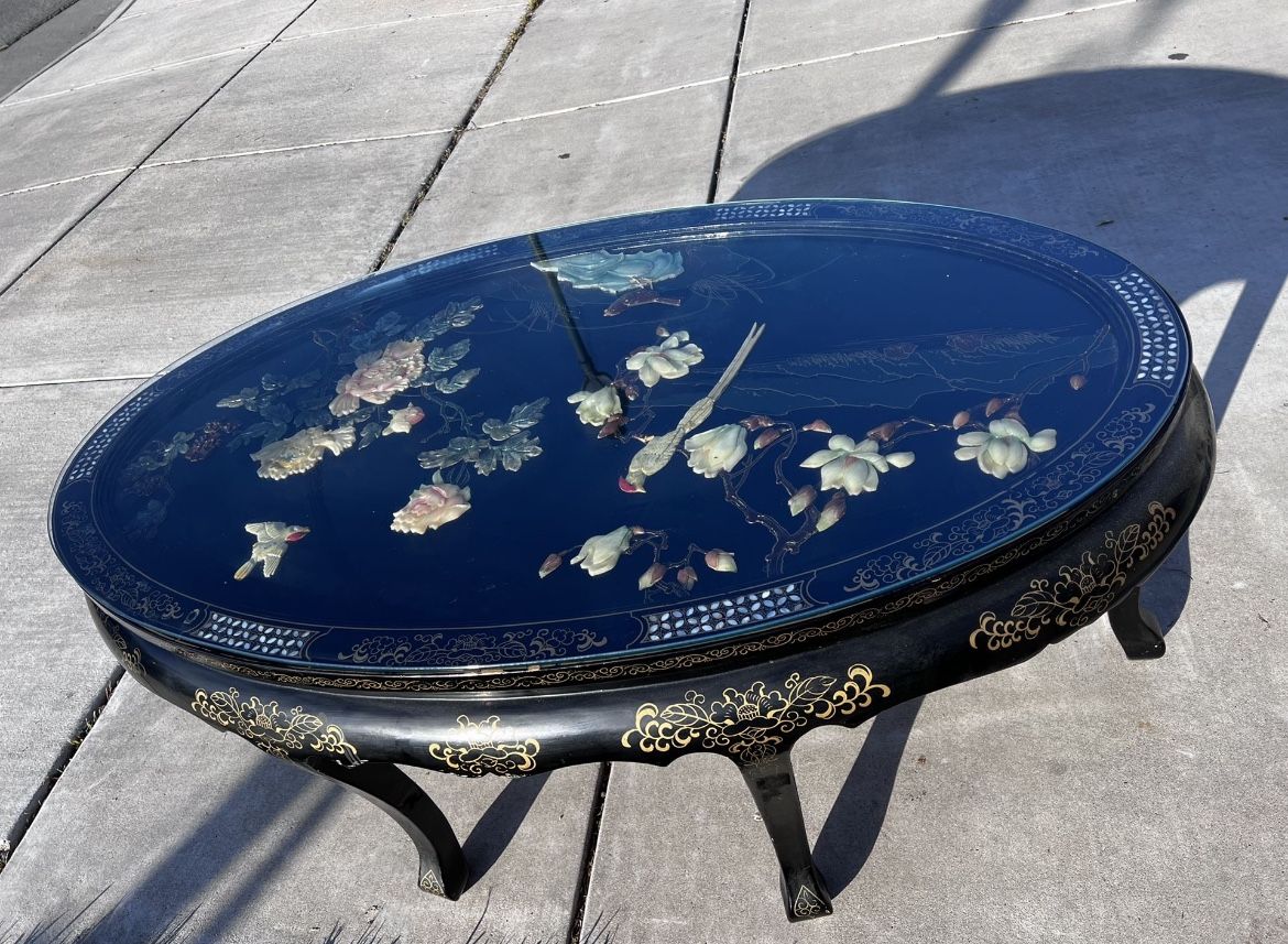 Asian Black Lacquer Oval Coffee Table Retail $1500!