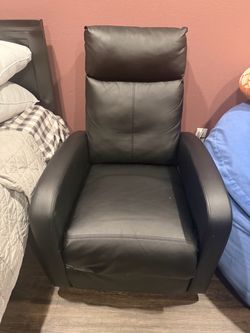 Recliner chair