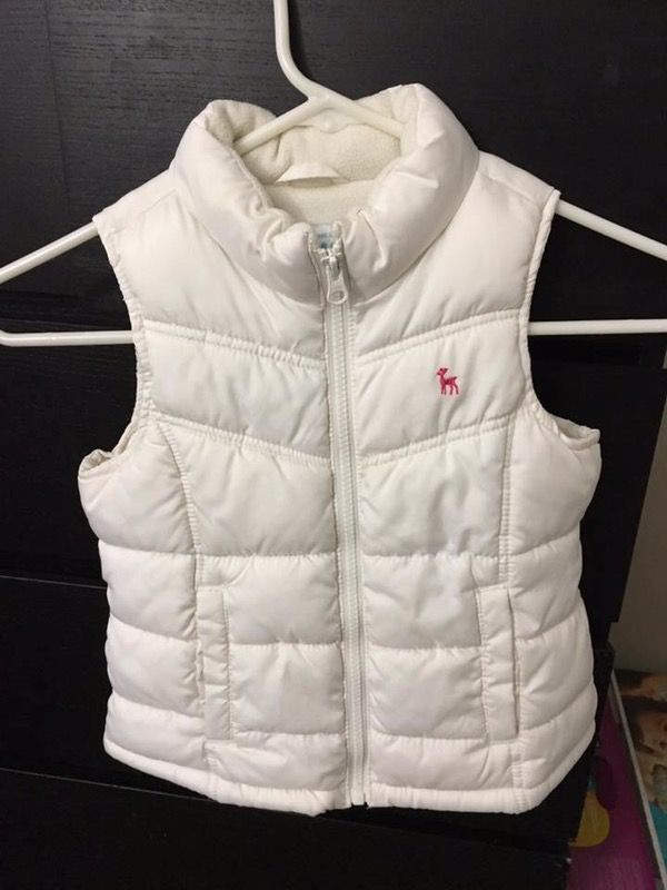 Old Navy girls white puffer vest