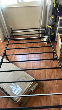 Bed frame size Twin