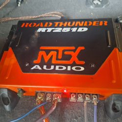 AMPLIFICADOR AMPLIFIER MTX 2 CHANELS GOOD CONDICIÓN ABLO ESPAÑOL