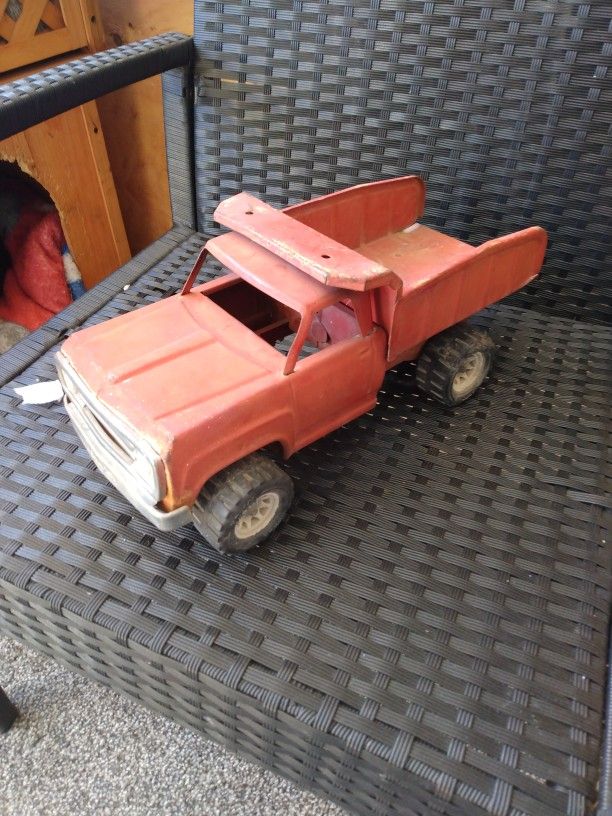 Vtg 70's Tonka Dodge Dump Trucki