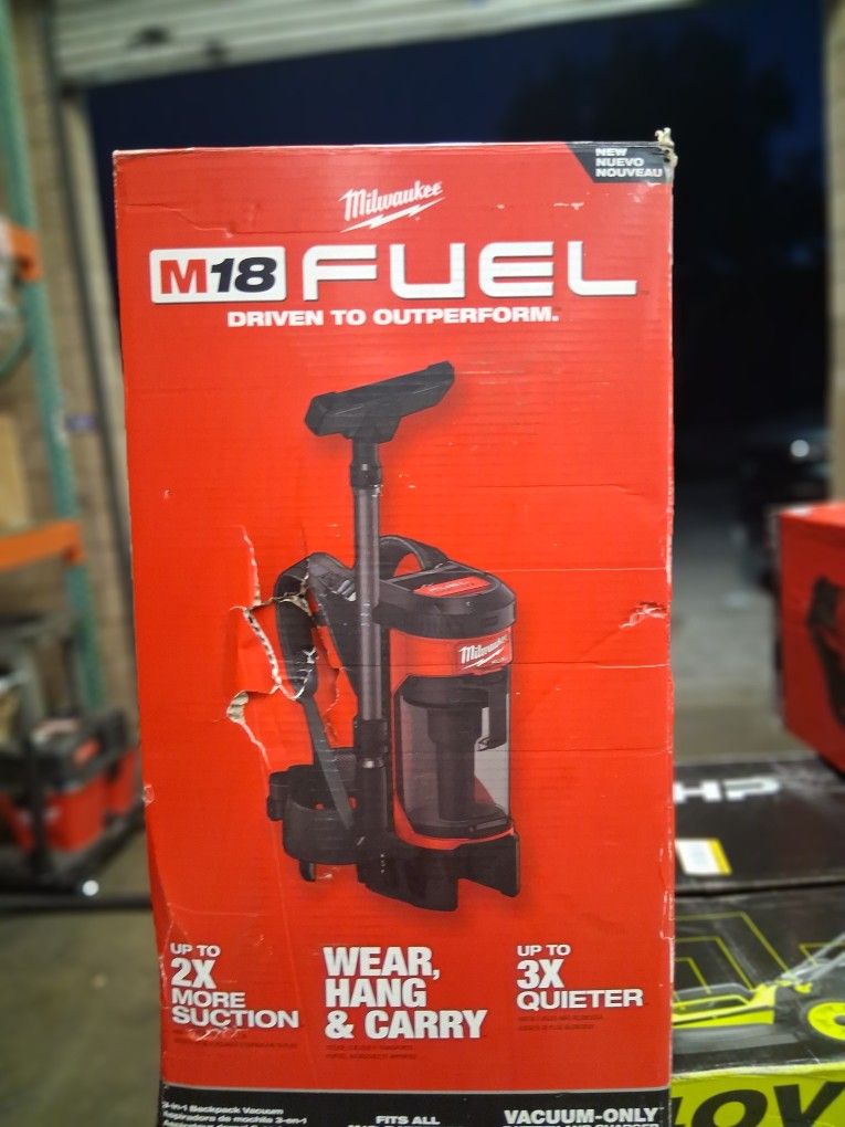 MILWAUKEE M18 FUEL 18-Volt Lithium-Ion Brushless 1 Gal. Cordless 3-in-1 Backpack Vacuum (Vacuum-Only)
