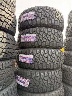 275/55/20 Arroyo vendo set de llantas Nueva con 50,000 millas se garantía