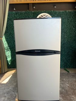 Mini Refrigerator