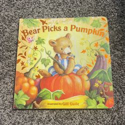 Bear Picks A Pumpkin