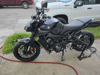 2018 MT-09 FOR SALE