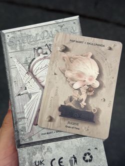 Pop Mart SKULLPANDA Where time dwells series secret - Grain of Time