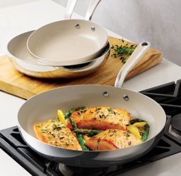 Tramontina 3-piece Tri-Ply Clad Stainless Steel Ceramic Nonstick Fry Pan Set=Kit-524