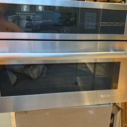 Jenn Air Built In Microwave