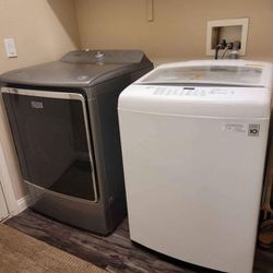 Washer/Gas Dryer