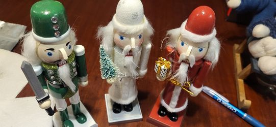 3    8 Inch Nutcrackers 