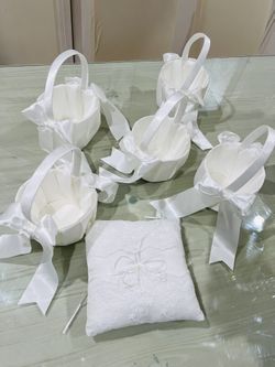 Flowers Girl Basket And Ring Pillow 