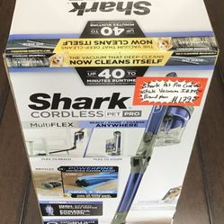 Shark Pet Pro Cordless Stick Vacuum IZ340H Brand New
