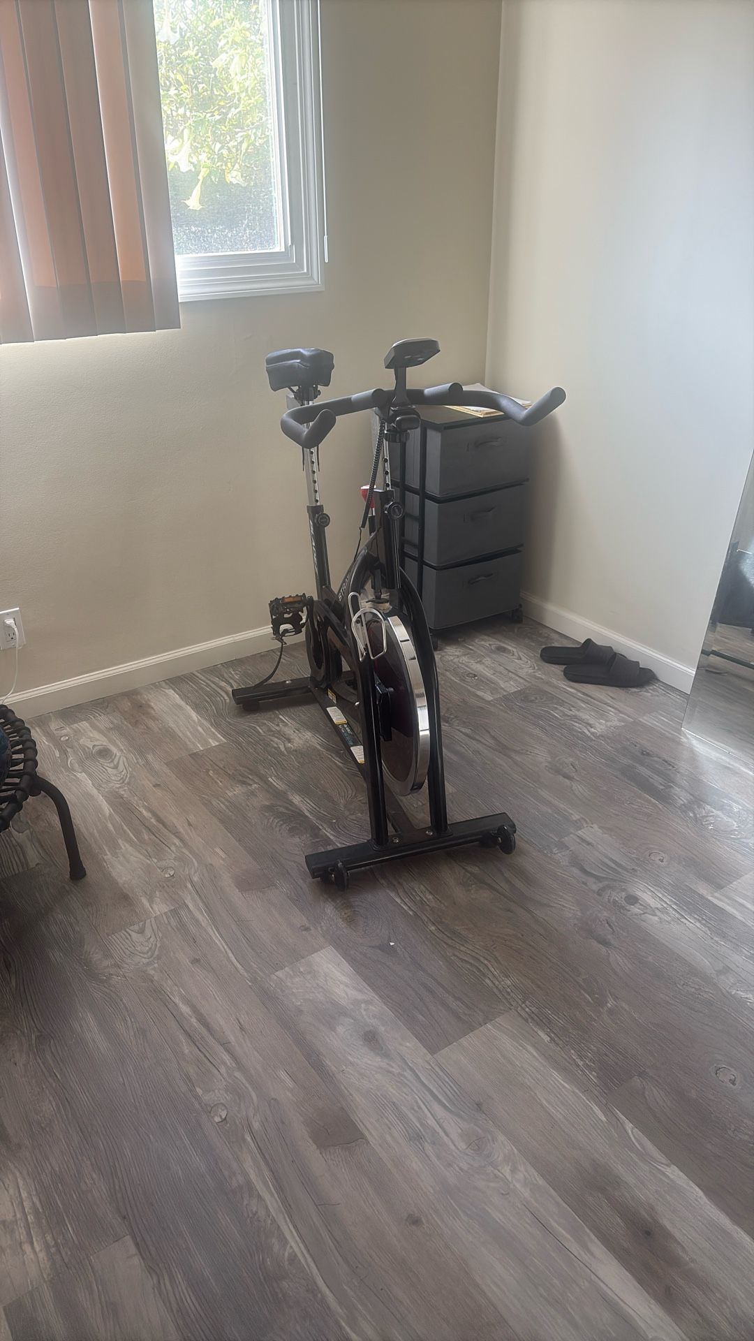 Cardio Exercise Bike – Great Condition – Perfect for Home Workouts