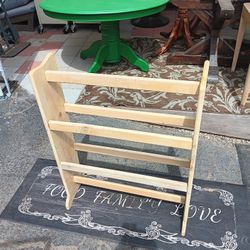Vintage Pine Wood Cute Quilt Rack $90 OBO