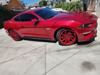 Vendo mi mustang gt 2020 con 30,000  millas por que casi no lo utilizo