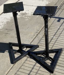 2 Speaker Stands Expandable 