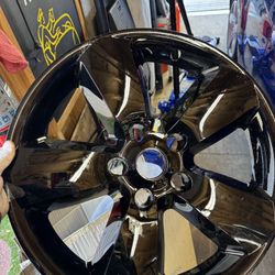 Imposter Wheel Skin Hub Caps  20in