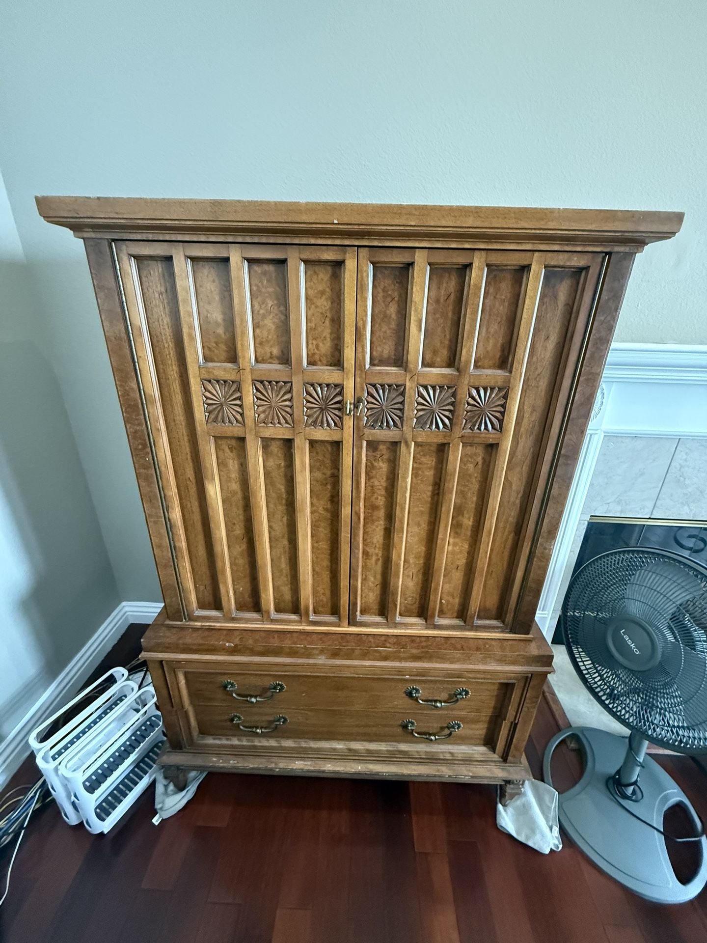 Armoire Solid Wood