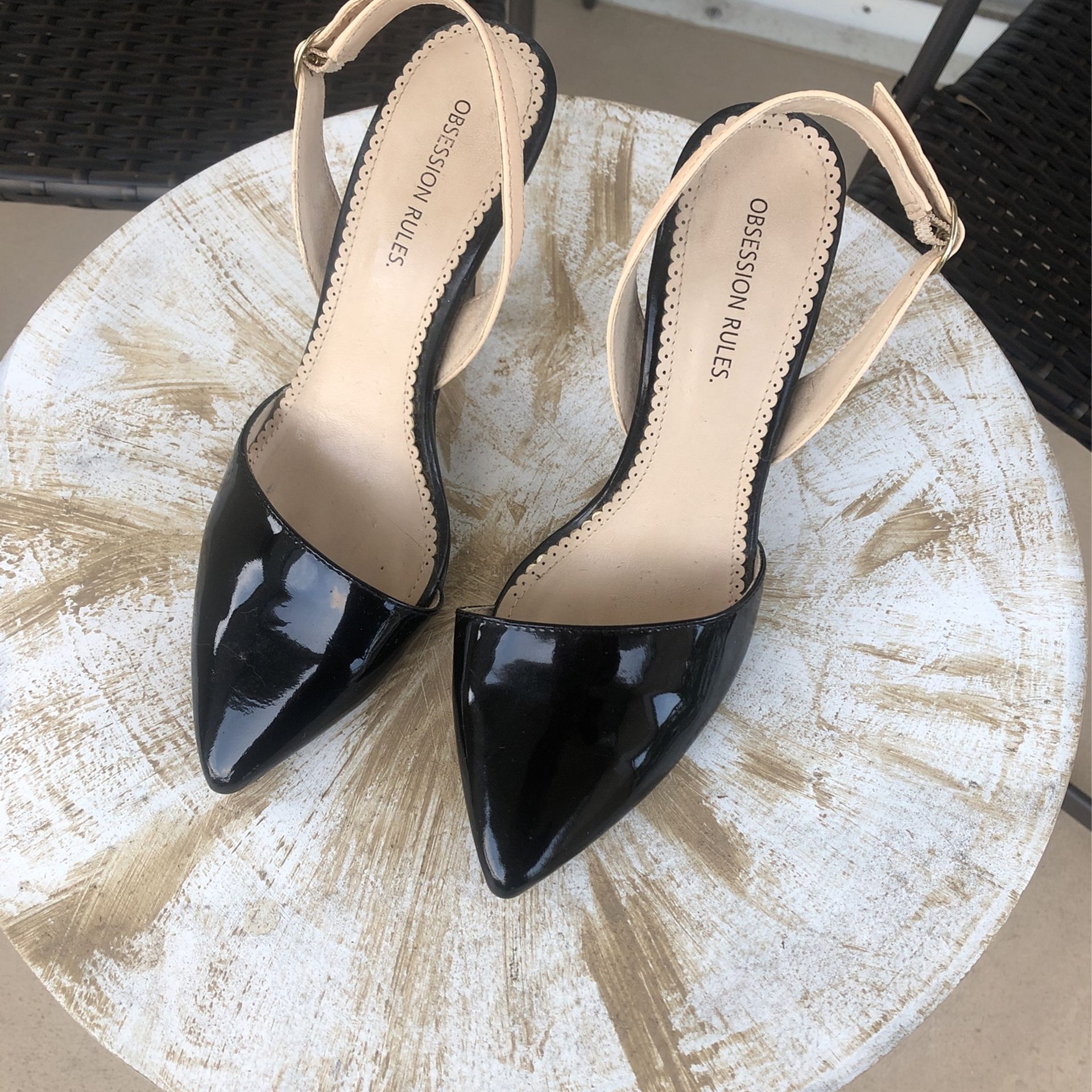 heels / OBSESSION RULES/ size 7/ Black/ Sassy