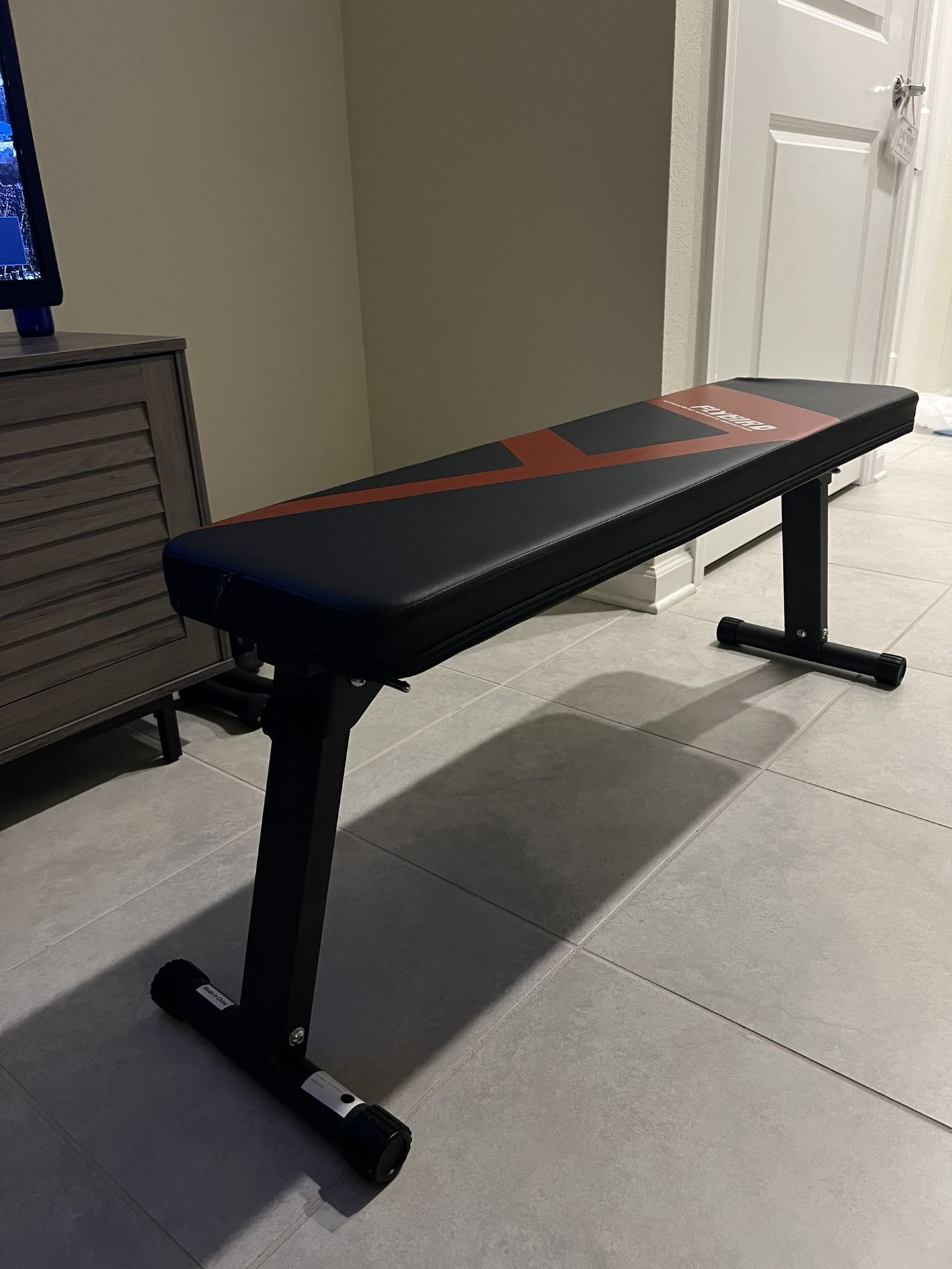 FLYBIRD Flat Bench, Foldable Flat Weight Bench Easy Assembly for Strength Training Bench Press, 600 LBS