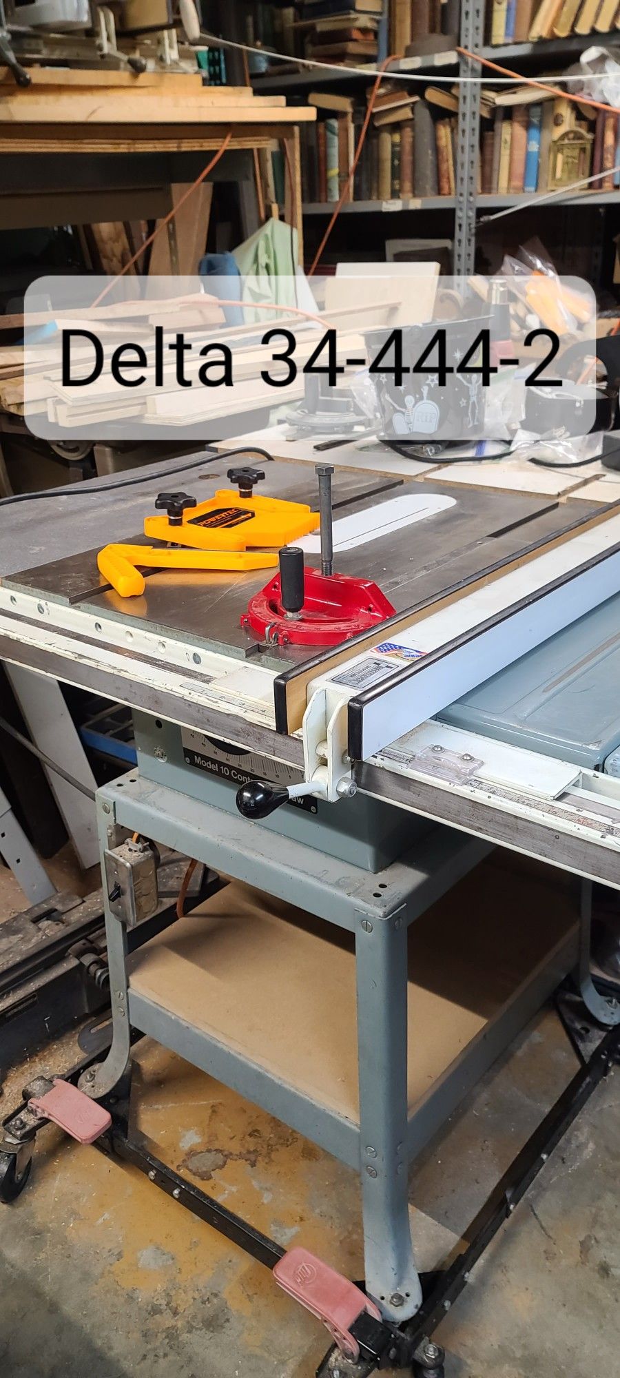 Delta 10" Table Saw