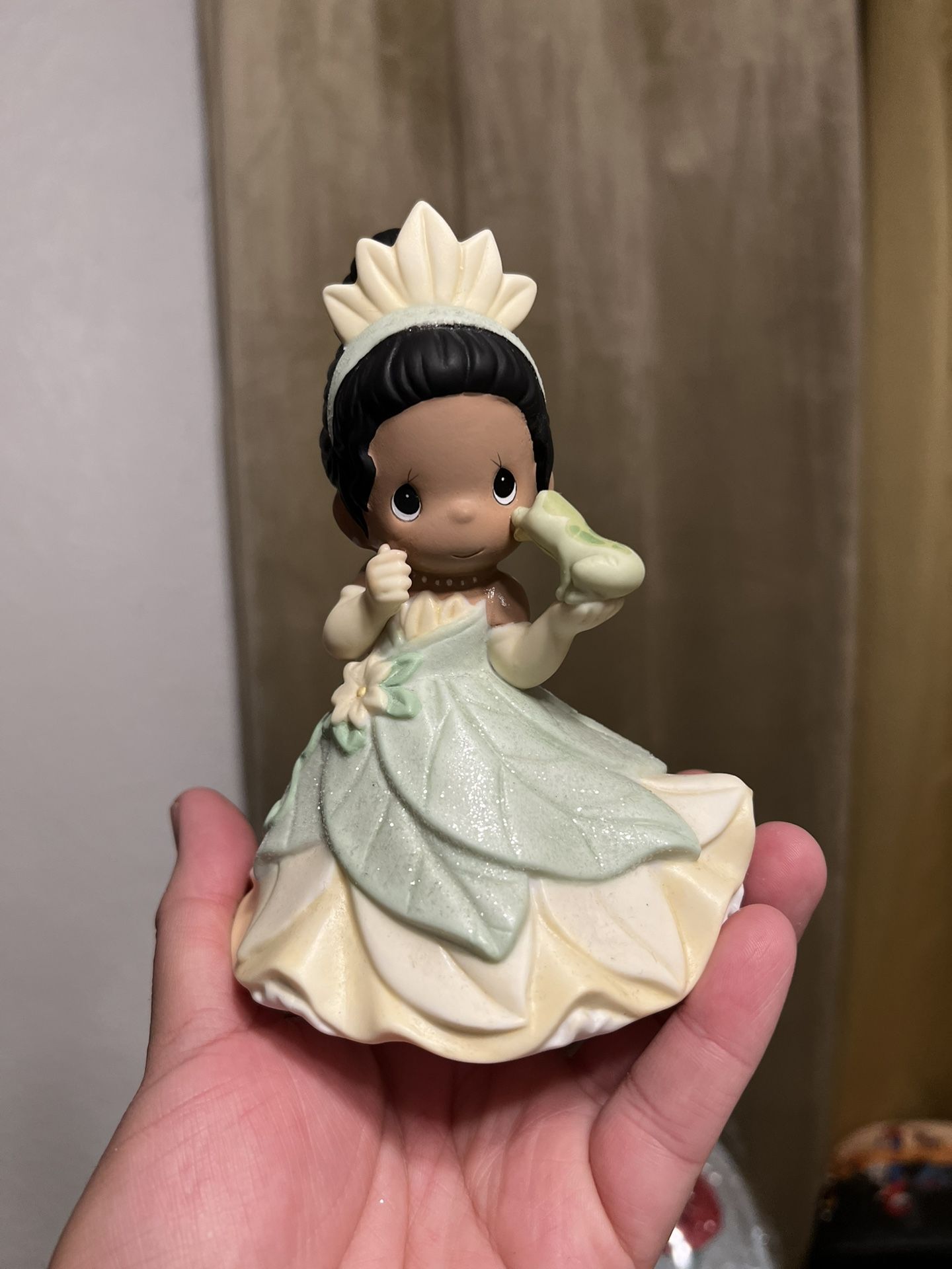 Disney Parks The Princess & The Frog Tiana Travel Mug With Rubber Lid New 2022 Precious Moments