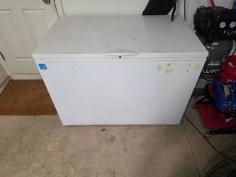 15 cu ft Fridgidaire deep freezer